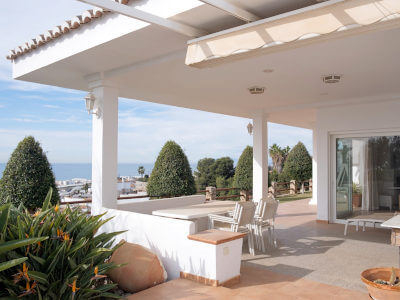 Foto of a terrace with sea view at the Costa del Sol